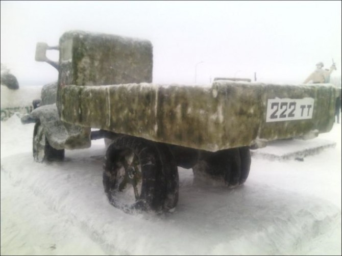 Snow Sculptures - Children Of Tatarstan - WWII Truck