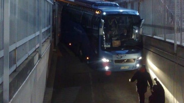 Chelsea Bus Stuck 1