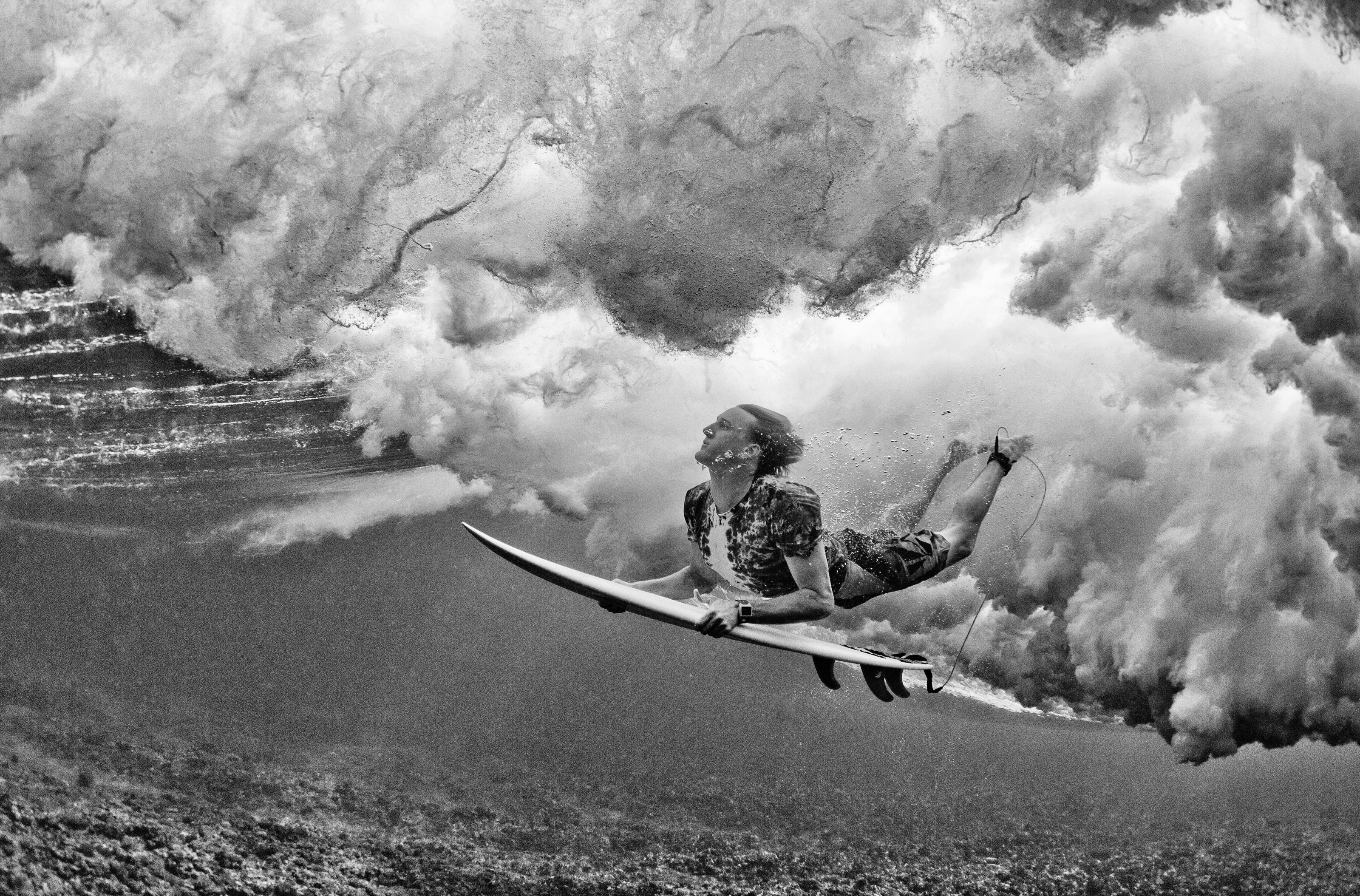 Extreme Sports Photography Competition - Stuart-Gibson-fiji-surfer