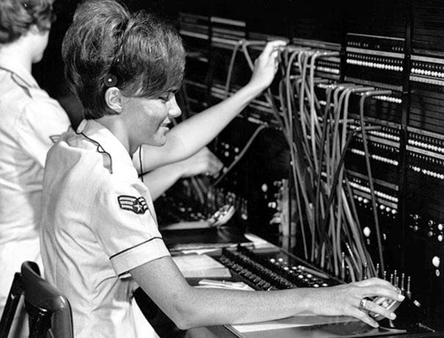 Jobs That No Longer Exist - Switchboard Operator