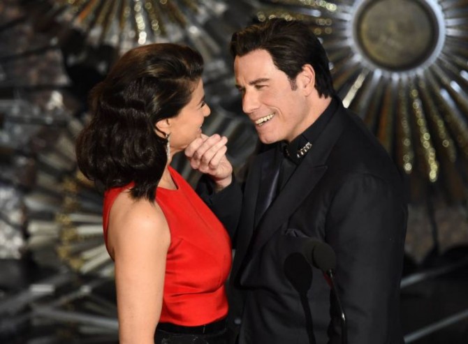 John Travolta Creepy Oscars 6