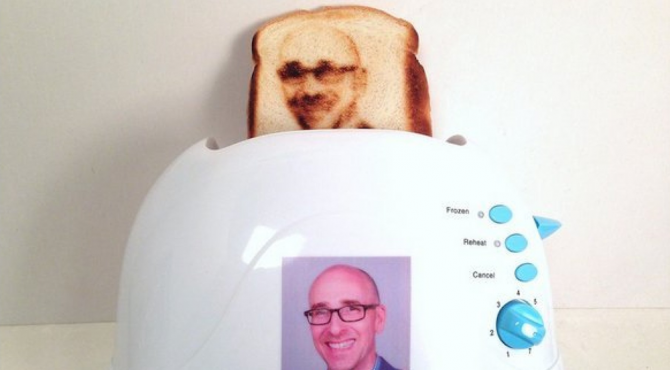 Selfie Toaster