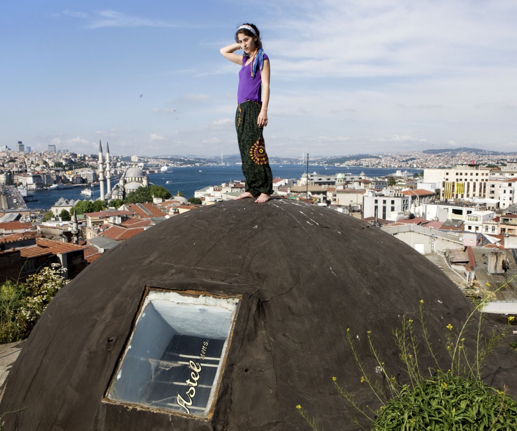 Gabriele Galimberti - Couch Surfing - Turkey