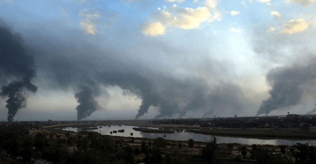 Irag Decade - Baghdad Oil Field