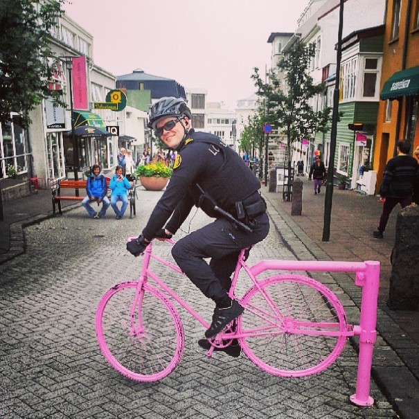 Reykjavik Police Instagram - Pink Bike