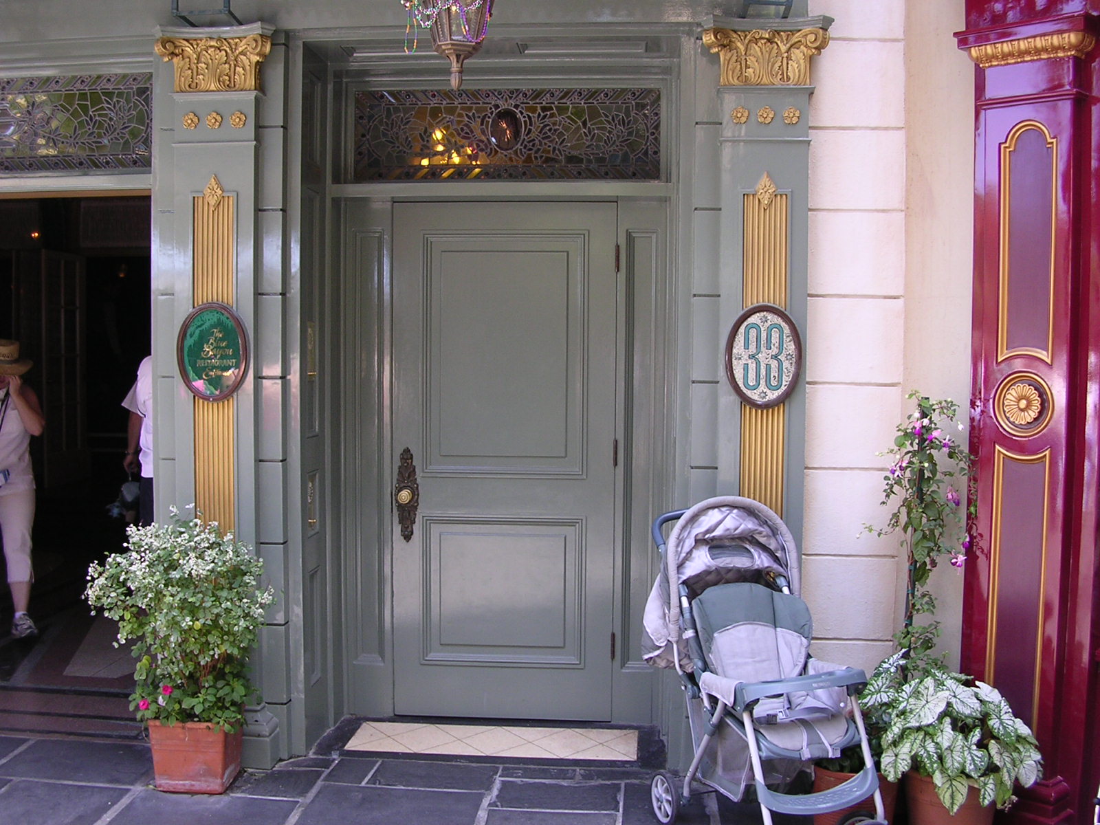 Places You Can't Visit - Club 33 Disneyland