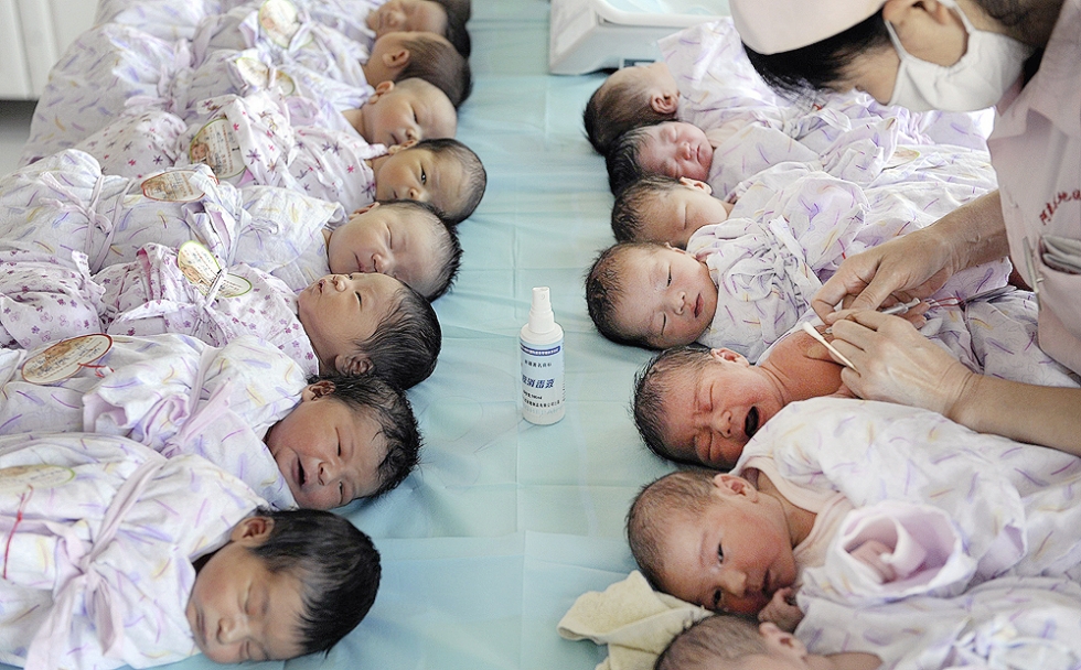 Weird China Fact - Childbirth Chinese Medicine