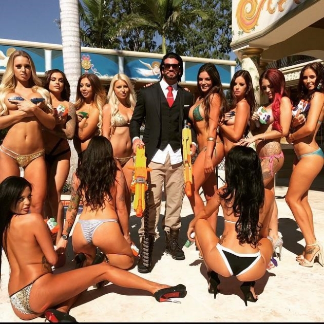 Australian Dan Bilzerian 5