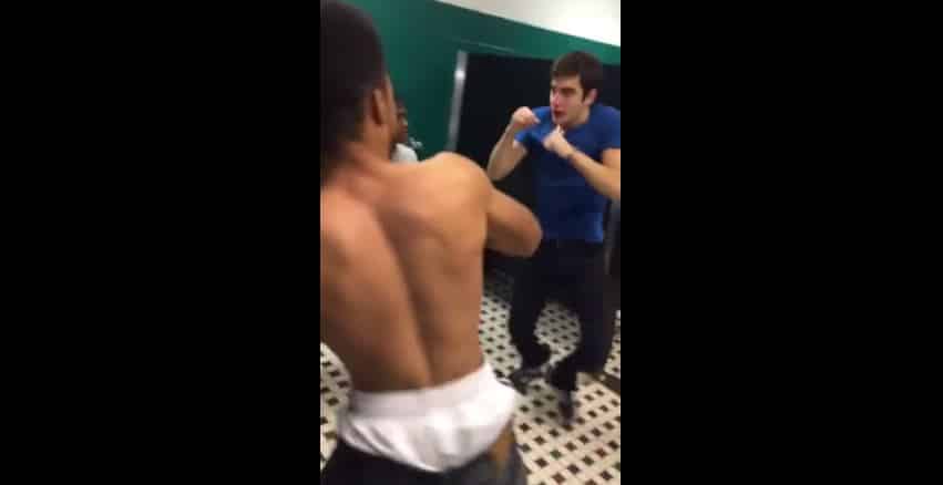 Dude Gets Jumped By Four Guys In Bathroom And Impressively Holds His Own Dude Gets Jumped By Four Guys In Bathroom And Impressively