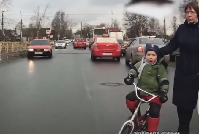 Russian Women Crossing The Street Badly