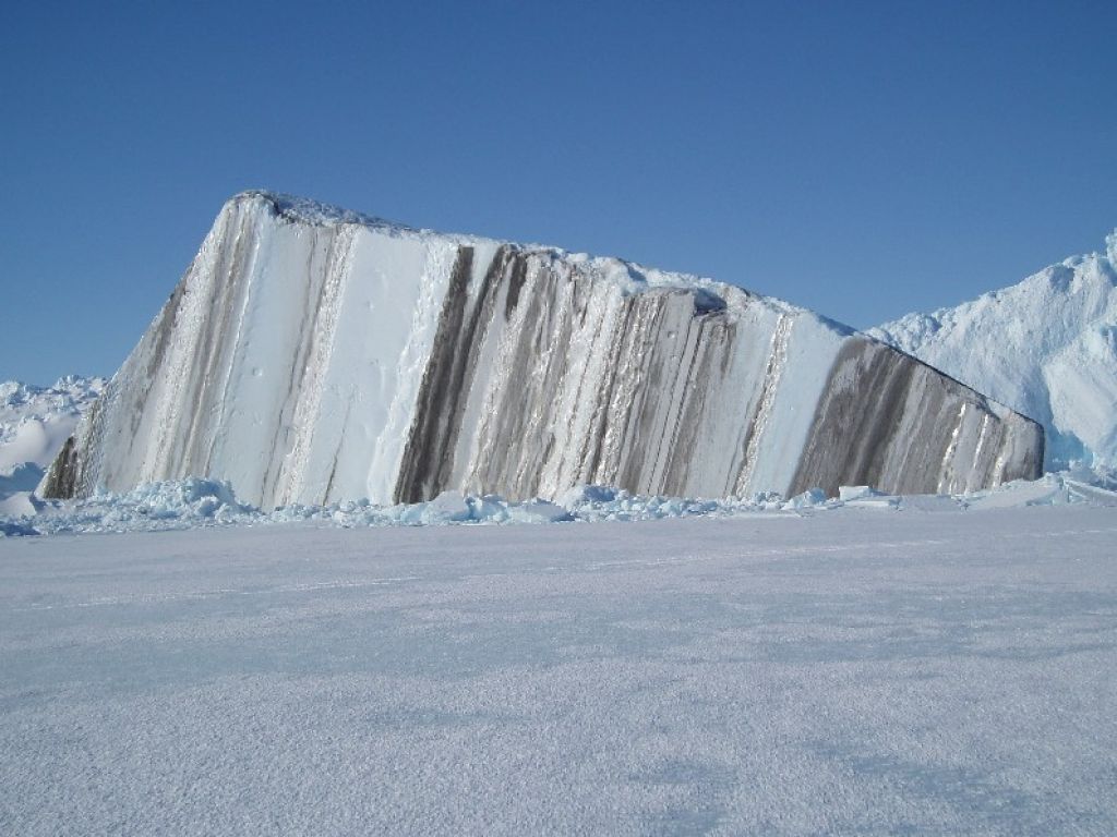 Striped Icerbergs - On Land