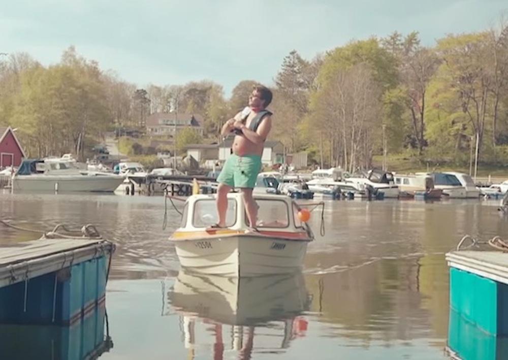 Guy With Dadbod Ultimate Docking