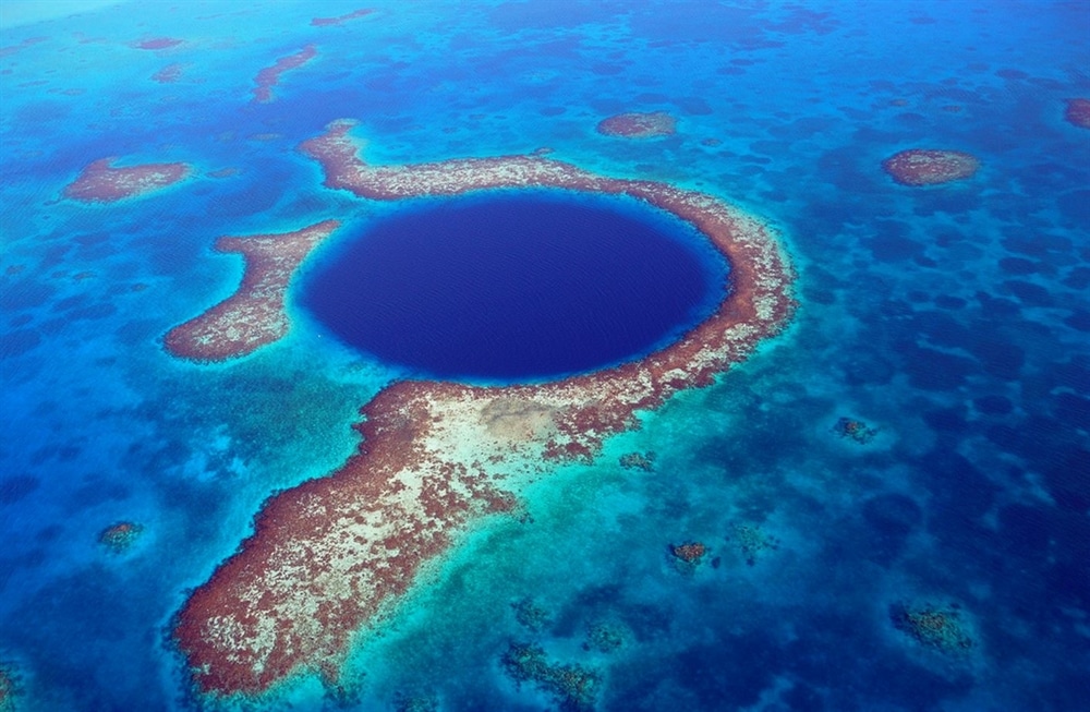 Alien Places On Earth - Great Blue Hole, Belize 2