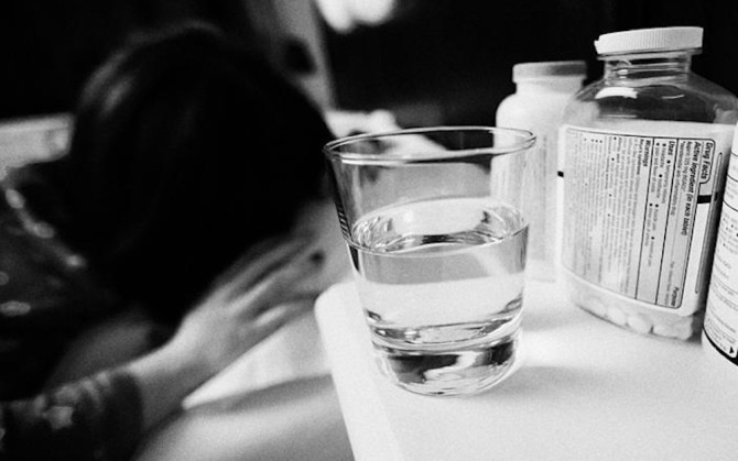 Glass Water Bedside Table