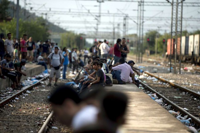 Macedonia - Asylum Seekers Syria - Tracks