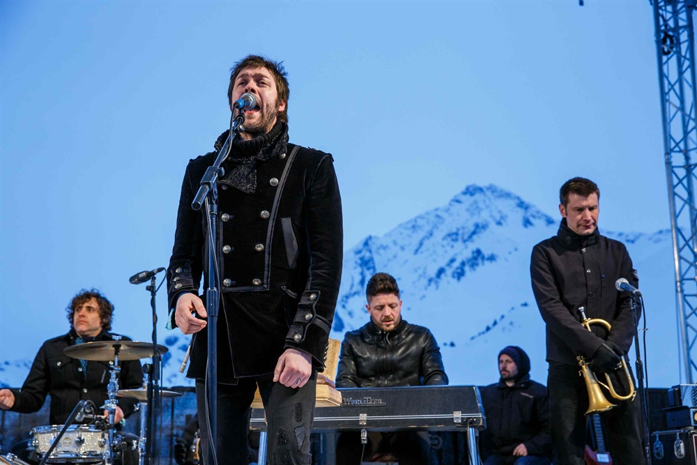 Snowbombing - Kasabian