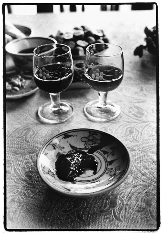 Vietnam, Hanoi The blood, bile and heart of a snake are served for consumption at a city restaurant. The snake is cut open while it is still alive to remove its heart, blood and bile. The animal's organs are eaten in the belief that they increase sexual libido. 2005
