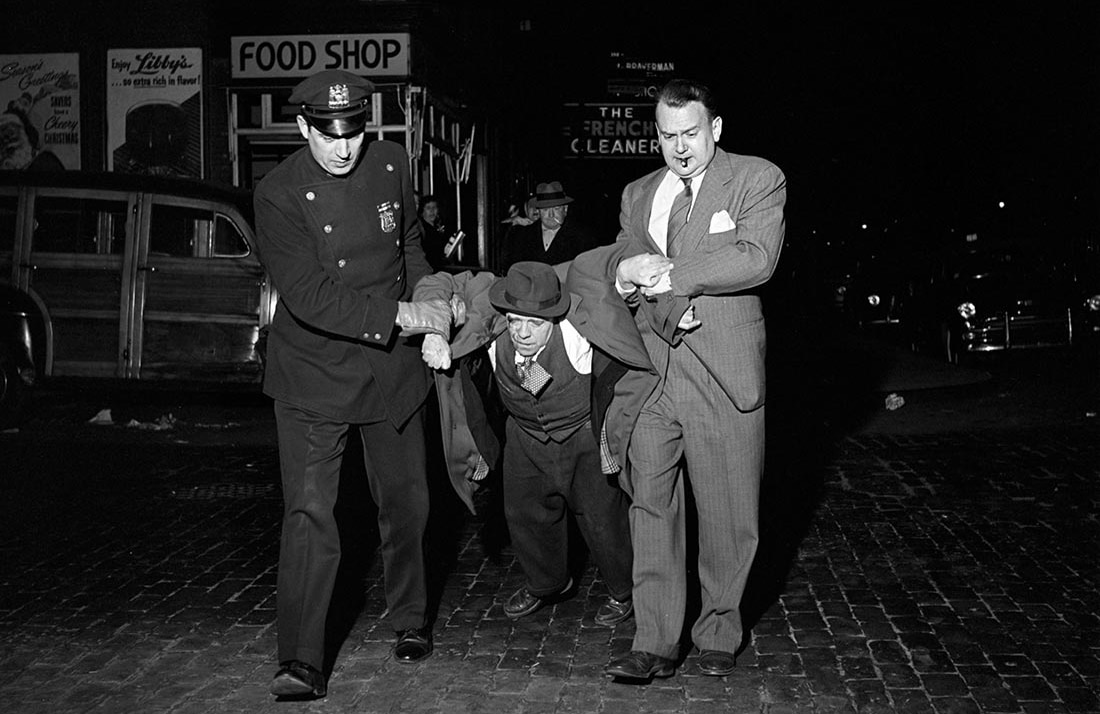 Bloke Buys 10,000 Undeveloped Negatives, Unearths Work By Mysterious Street Photographer