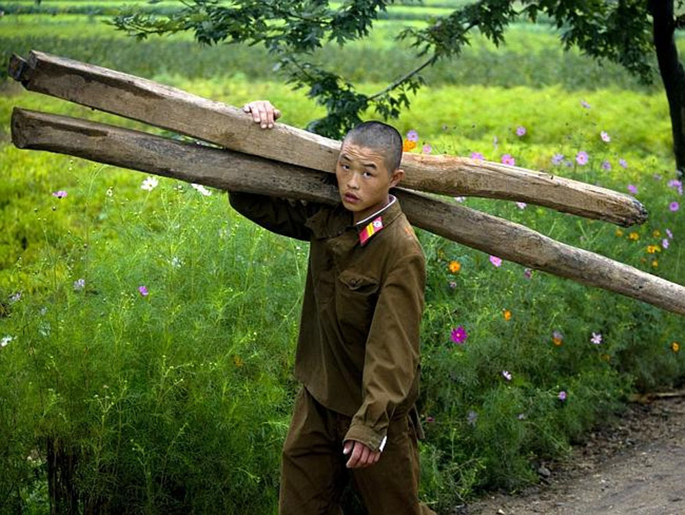 Eric Lafforgue - North Korea - Sleeping Military Worker