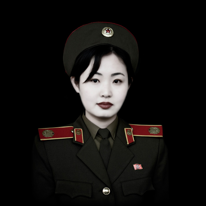 Eric Lafforgue - North Korea - Soldier Lady