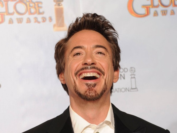 Robert Downey JR