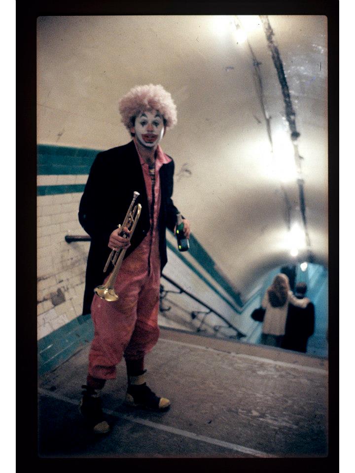 Bob Mazzer - Tube - Clown