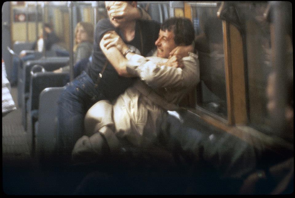Bob Mazzer - Tube - Fight on the Train