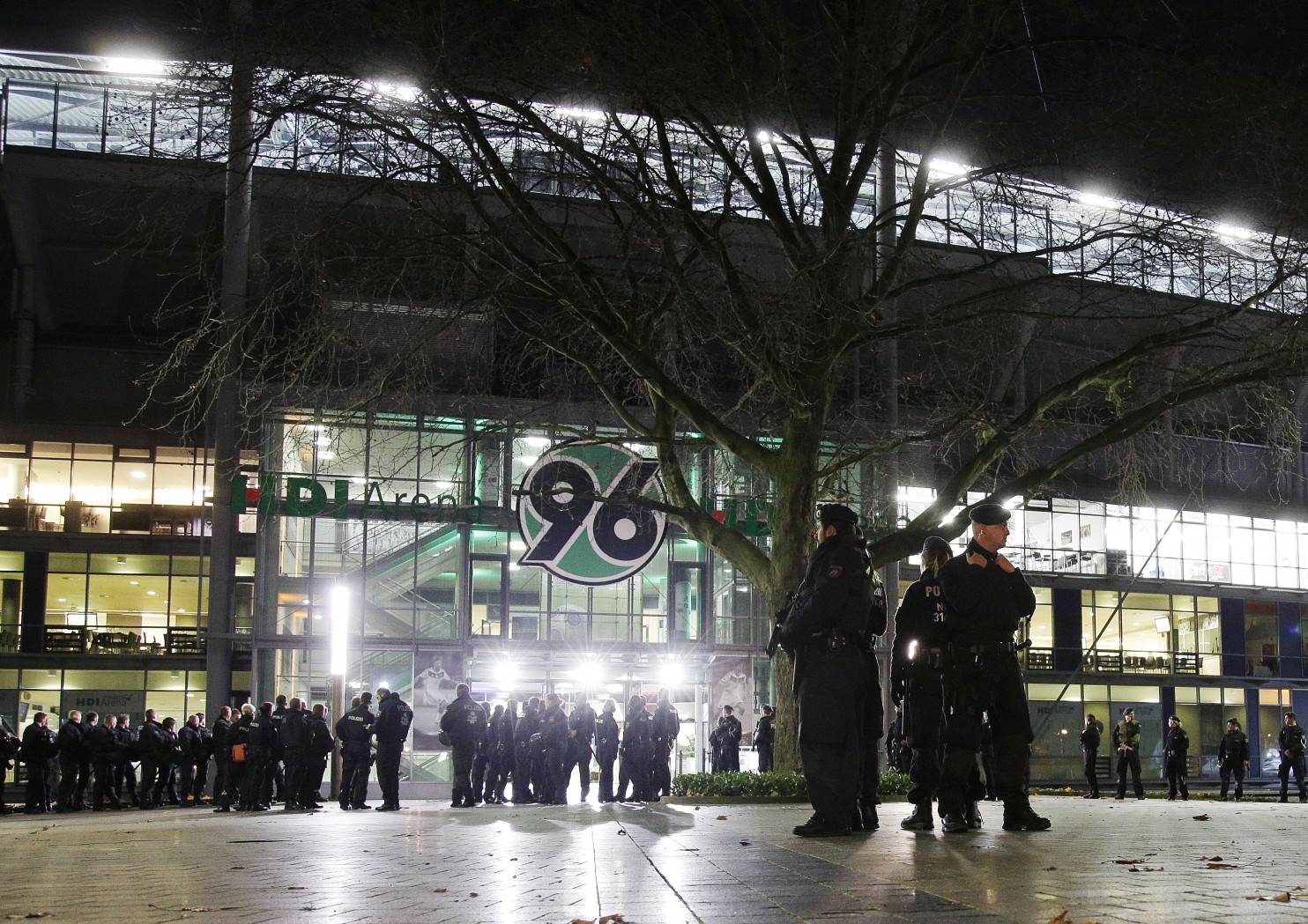 Hannover 96 Stadium Evacuated