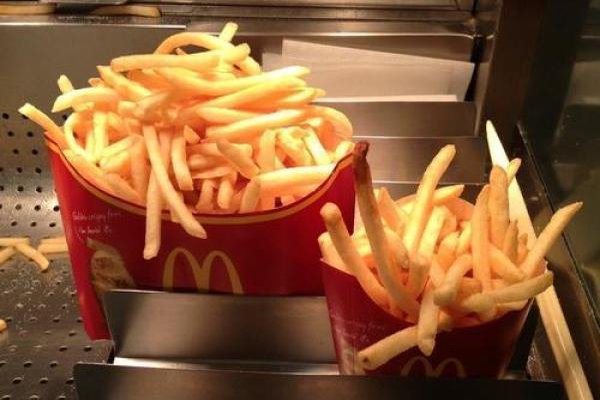 Advertising Tricks - Mega Fries
