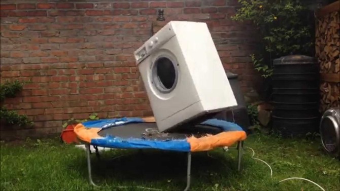 Brick Washing Machine Trampoline