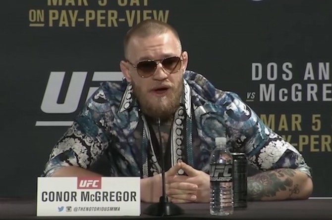 Conor McGregor UFC 197