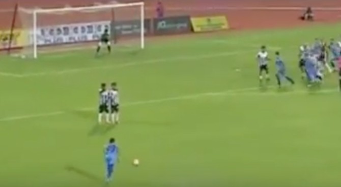 Insane Free Kick