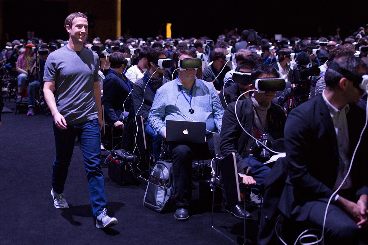 This Facebook Picture Of Mark Zuckerberg Is A Terrifying Look Into The Future