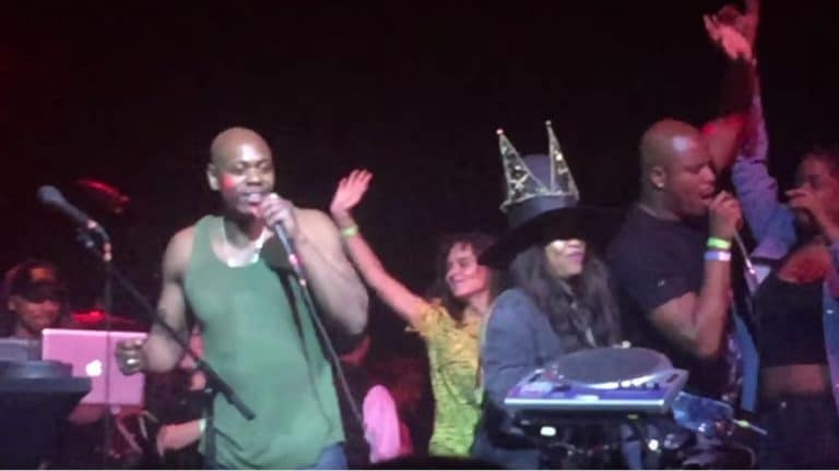 Hench Dave Chappelle Singing Radiohead’s ‘Creep’ At Erykah Badu’s Birthday Party Is Weird AF