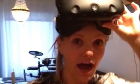 Girl Scared Oculus Rift