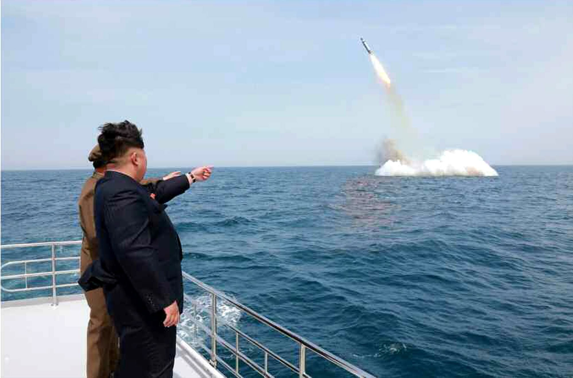 Kim Jong Un missile