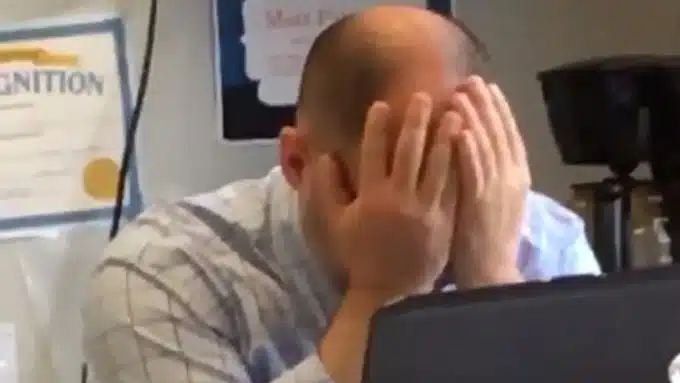 Heartbroken Teacher Finds Out Prince Died, Plays Purple Rain And Cries In Front Of Class