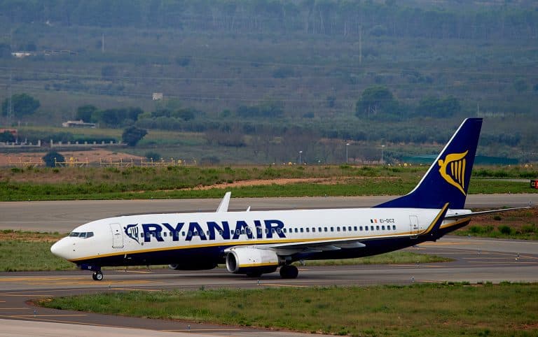 Man Yells ‘There’s A Bomb!’ On Ryanair Flight After Being Refused A Beer
