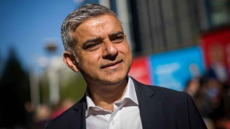 Extreme Right-Wingers Cock Up Massively With Photo Of Sadiq Khan’s Wife