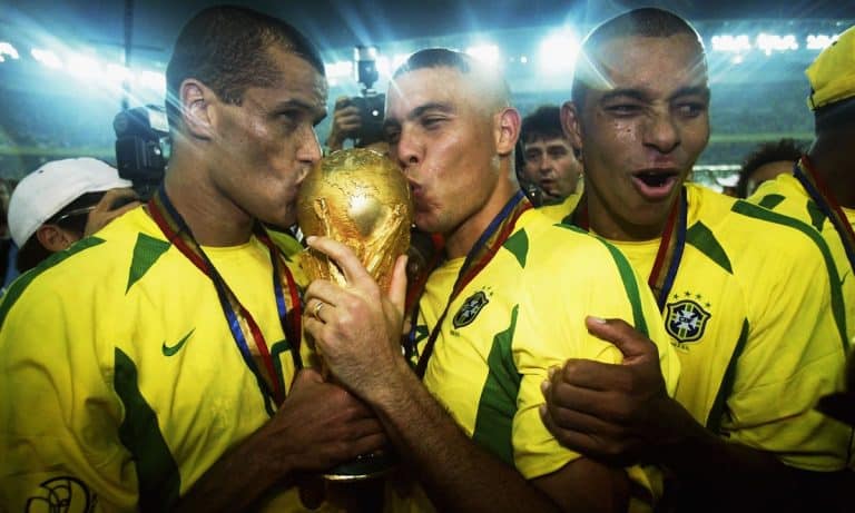 Brazilian Football Legend Rivaldo Warns Tourists To Stay Away From Rio Olympics