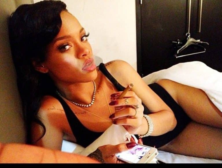 Rihanna Rubbed Her Vagina In All Our Faces On Instagram Last Night (NSFW)