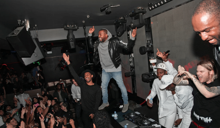 Should We Get Rid Of The “No Sportswear” Rule In Clubs?