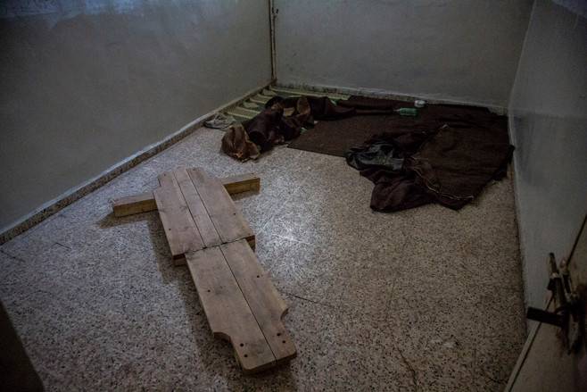 ISIS's Most Recent Gruesome Torture Method Is Called ‘The Flying Carpet’