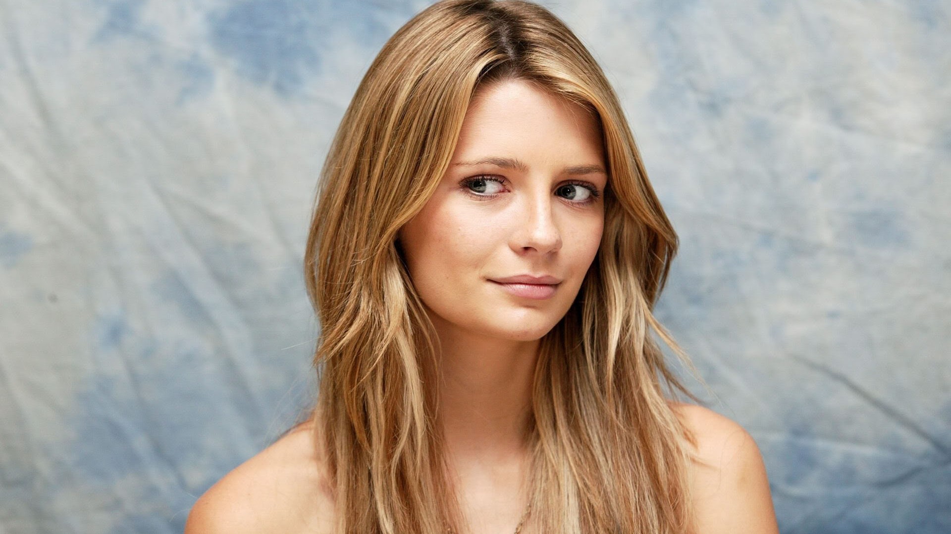 Barton naked mischa Mischa Barton