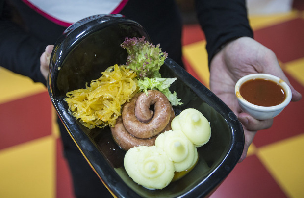 Crazy Toilet cafe in Moscow