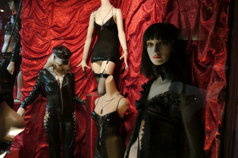 Man Steals Mannequin From Hustler Hollywood Store; Police Find Him In Bed With It