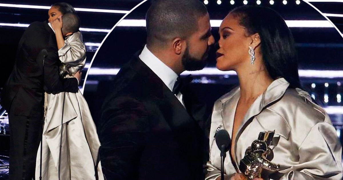 Rihanna Hardcore Porn - Drake Got Friend-Zoned Hard By Rihanna When Presenting Her An Award At VMAS  (VIDEO)