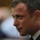 Oscar Pistorius crying