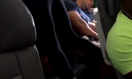 Plane Yoga