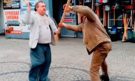 drunk-guys-fighting-weapons